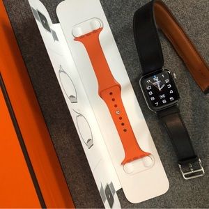 Hermès Orange Sport Band for Apple Watch Séries 4